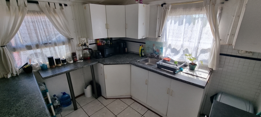 6 Bedroom Property for Sale in Saxilby Eastern Cape